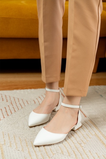 DİVOLYA Happy White (3 cm Heels) Pointed Toe Heeled Shoes