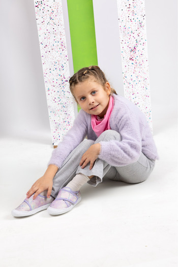 kids A more Violet Kız Çocuk Ev ve Kreş Ayakkabısı Parlak Kumaş Lila