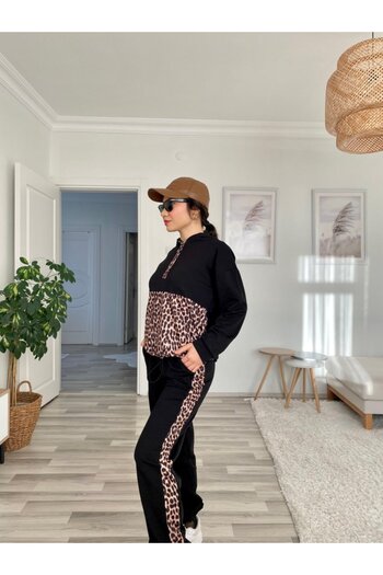 Viyamo Women's Long Sleeve Leopard Detail Sweat and Leopard Stripe Detail Trousers Double Set