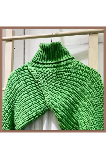 Faya Boutique YEŞİL BOĞAZLI CROP KAZAK