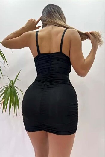 nightblack Hotflirt Enmadam Göğüs Dekolteli Askılı Büzgülü Elbise Siyah