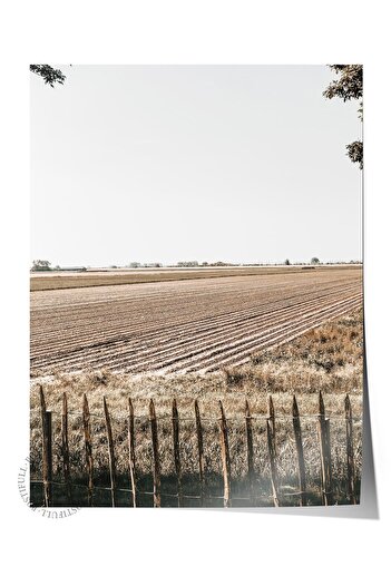 Postifull Rustic Frameless Poster, Scandinavian Brown Table, NO:220 Fence and Field Photo, Vertical