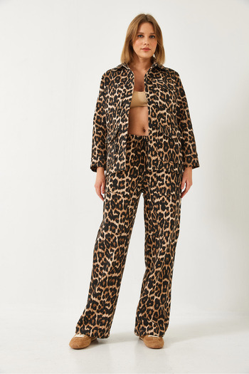 Bianco Lucci Women's Leopard Print Bottom Top Set 60261255