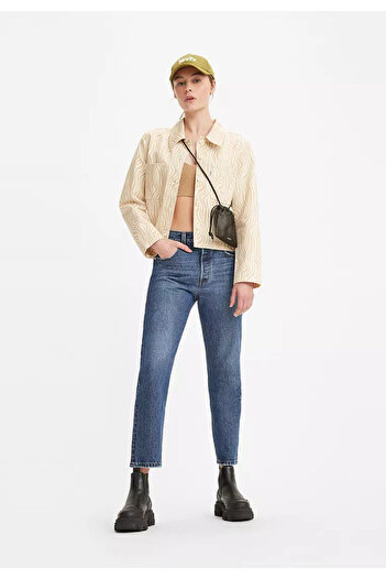 Levi's ® WOMEN 501® ORIGINAL SHORT JEANS A7739-0005