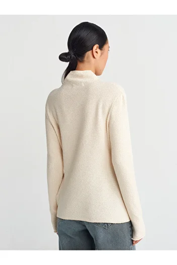 Dilvin 10681 Stand Collar Thin Textured Knitwear Sweater-Ecru