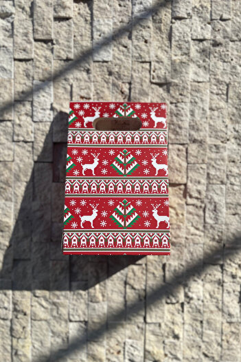 PALMMAMA Red Winter Pattern Red Small Size Cardboard New Year Gift Package Clutch Bag