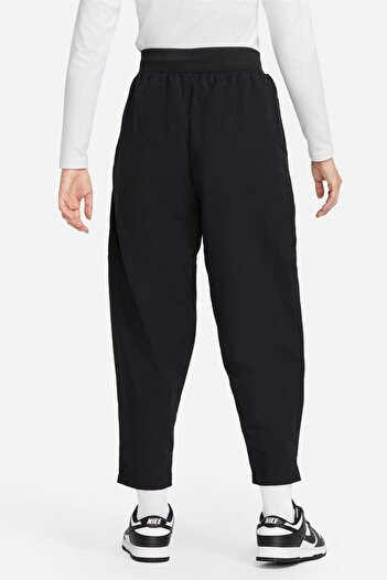 Nike Αθλητικά ρούχα Essential Plus Size Γυναικεία Φούτερ Μαύρο