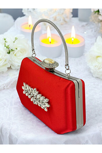 Biçanta Red Color Silver Crystal Stone Elegant Design Metal Handle Evening Dress Bag