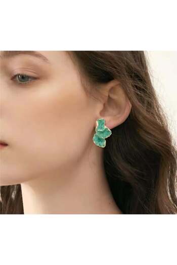 Pelin Aksesuar Green Enamel Leaf Earrings
