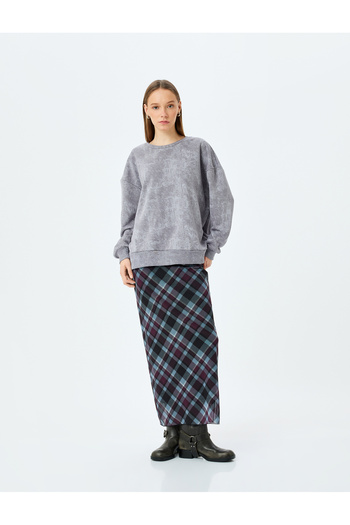 Koton Raised Abstract Printed Oversize Washed Crew Neck Sweatshirt
