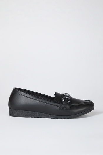 TRENDYOL SHOES Черни аксесоари с детайли Изключително удобни дамски мокасини Takss25La00005