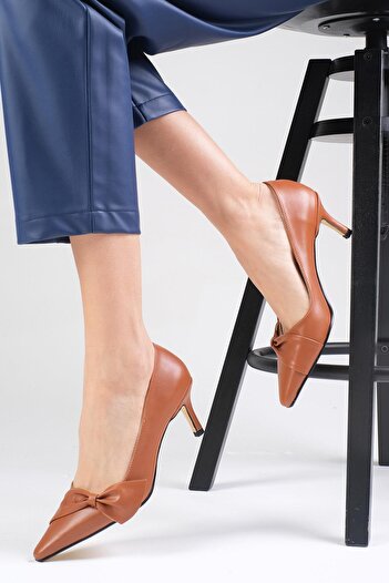 Mio Gusto Orlanda Tan Color Women's Heeled Shoes
