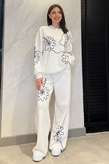 GÜLSELİ White Embroidered Tunic Trousers Double Set