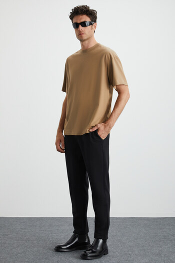 GRIMELANGE Ανδρικό μπλουζάκι Jett Oversize Fit 100% οργανικό βαμβάκι με χοντρή υφή με λαιμόκοψη βιζόν