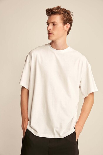 GRIMELANGE Ανδρικό Jett - Λευκό μπλουζάκι Oversize, 100% οργανικό βαμβάκι, χοντρή υφή, λαιμόκοψη