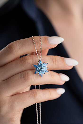 Silvano Jewelry 925 Ayar Gümüş Aqua Taşlı Buzlu Lotus Kolye
