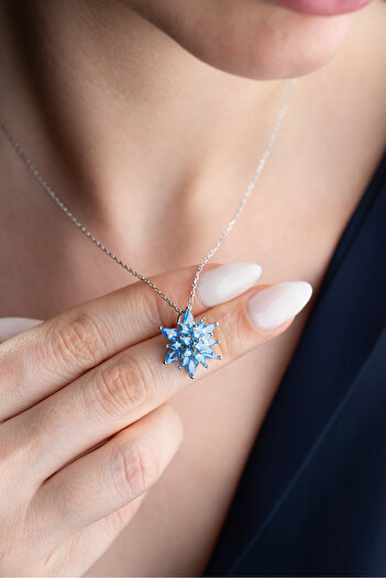Silvano Jewelry 925 Ayar Gümüş Aqua Taşlı Buzlu Lotus Kolye