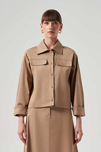 Nuss 6025 Model Camel Color Snap Short Jacket