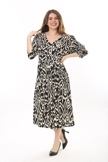 Şans Women's Large Size Black V-neck Wrapped Fabric Capri Sleeve Dress 65N37622