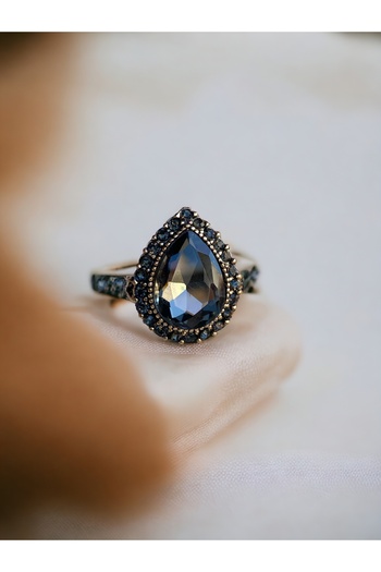 FAYRA ACCESSORIES Crystal Stone Diamond Mounted Water Drop Ring