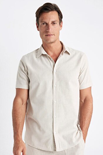 DeFacto Polo Neck Cotton Regular Fit Shirt - Short Sleeve, Solid Fit D1057Ax24Sm