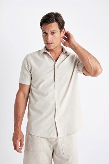 DeFacto Regular Fit Yazlık Polo Yaka Pamuklu Kısa Kollu Gömlek D1057ax24sm
