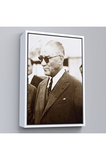 indispensablely Framed Ataturk Portrait Painting Mustafa Kemal Atatürk Rectangular Decorative Canvas Painting-143