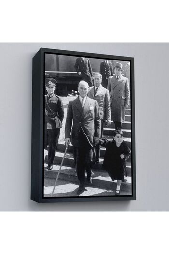 indispensablely Framed Ataturk Portrait Painting Mustafa Kemal Atatürk Rectangular Decorative Canvas Painting-133