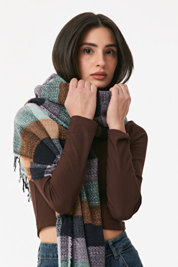 Fulla Moda Plaid Patterned Soft Textured Shawl