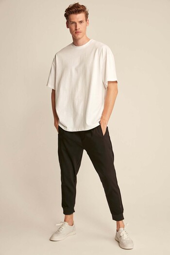 GRIMELANGE Ανδρικό Jett - Λευκό μπλουζάκι Oversize, 100% οργανικό βαμβάκι, χοντρή υφή, λαιμόκοψη