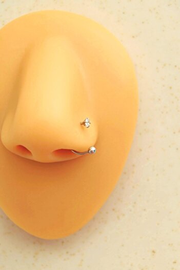 Sacce Scarves&Accessories 316 L Çelik Burun Piercingi Zirkon Taşlı Smiley Yarım Halka Piercing