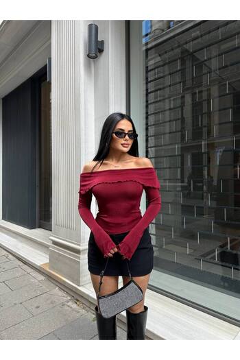 Friday Mood Women's Asymmetrical Cut Madonna Collar Blouse