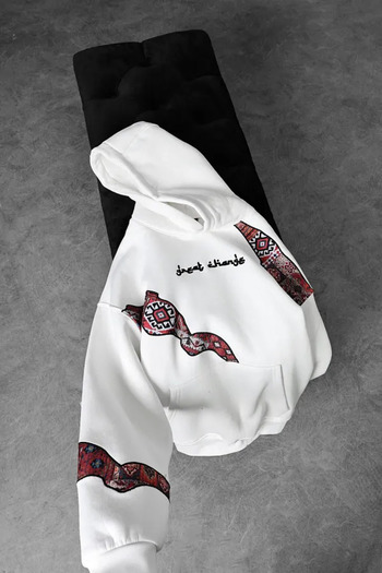 LUNAVISTA Slatraa Printed Hooded Sweatshirt Hoodie