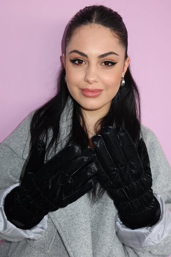 TAKIŞTIR Black Color Teddy Bear Detailed Plush Inflatable Gloves