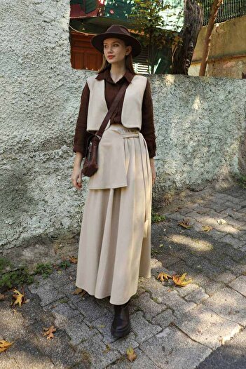 ZÜLAYS Cream Colored Vest Knitwear Set