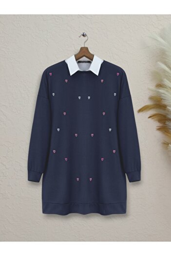 Modamorfo Crew Neck Heart Embroidered Slit Tunic -Navy