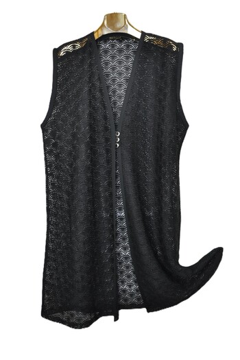 elma abone Plus Size Lace Three Button Vest