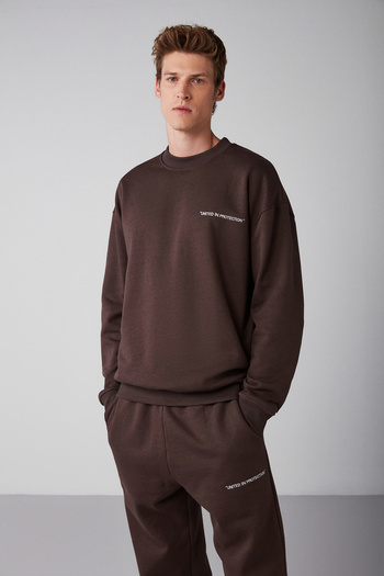 GRIMELANGE Ανδρικό φούτερ Rairok Comfort Oversize Κεντημένο καφέ με Fleece εσωτερικά