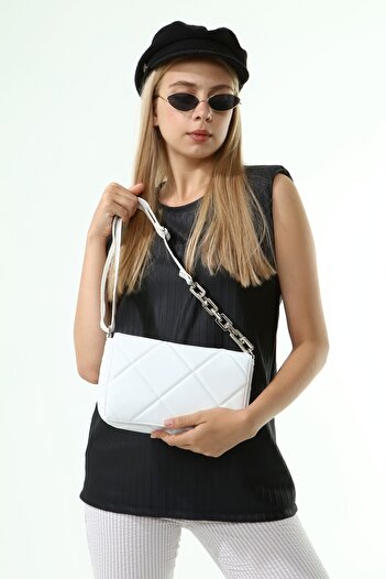 Güce White Large Quilted Plastic Chain Strap Hand and Shoulder Bag Gc015801
