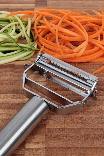 morponi Stainless Steel Julienne Peeler