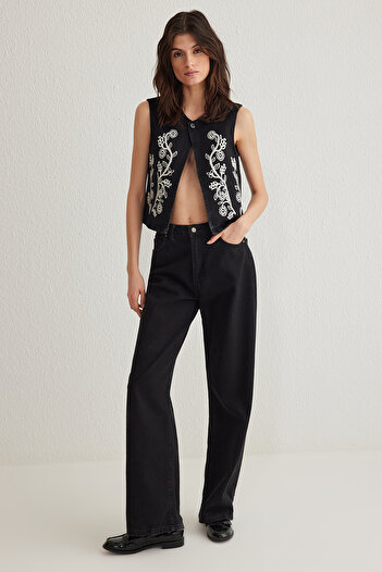 Trendyol Collection Black Embroidered Button Closure Denim Vest Twoss25Ye00016