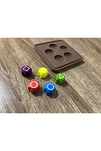 Giftbox3d Squid Games 2 - Gonggi Game