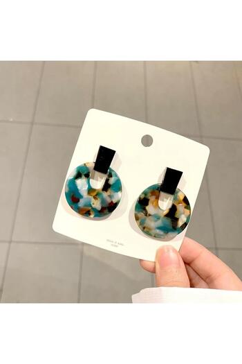Pelin Aksesuar Green Brown Variegated Colorful Bone Earrings