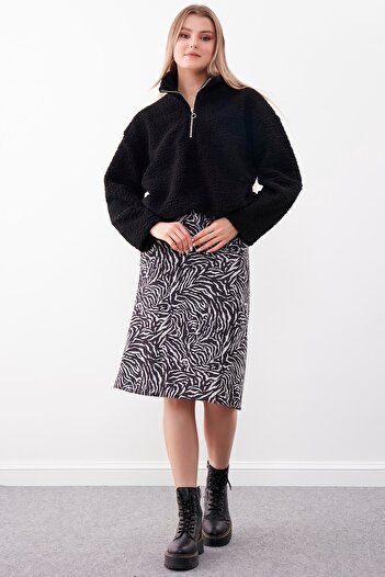 Vitrin Patterned Long Skirt with Side Zipper