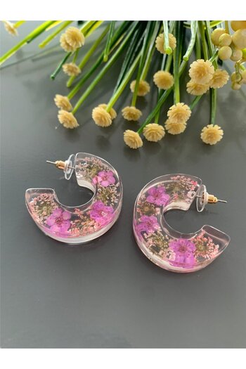 Pelin Aksesuar Pink Flower Epoxy Hoop Earrings