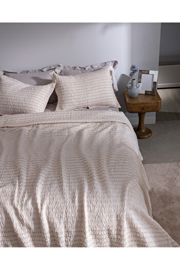Madame Coco Petite Double 100% Cotton Bedspread - Powder