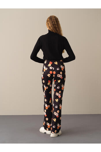Xint Kadın Siyah Regular Fit Basic Kazak