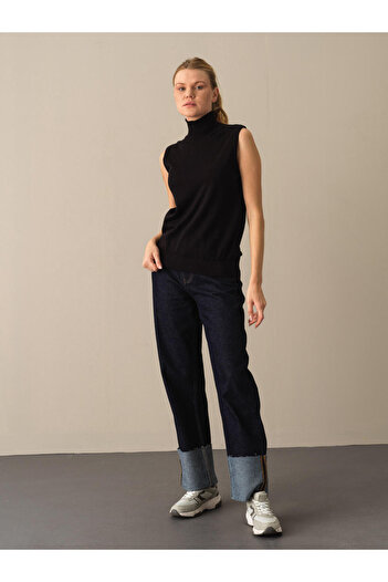 Xint Kadın Siyah Regular Fit Basic Kazak