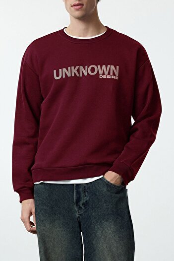 Edit by Trendyol Crew Neck Burgundy Oversize Fleece Sweatshirt - Text Printed Tedaw25Sw00083
