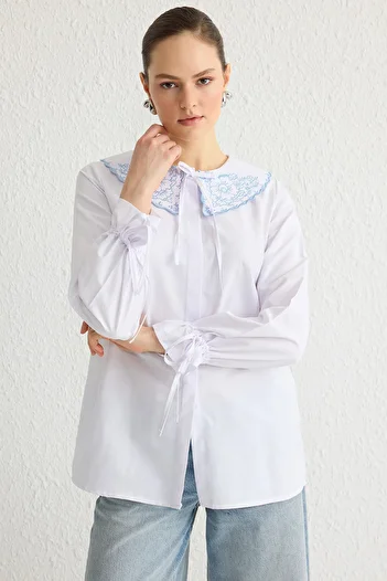 Trendyol Modest Bílá Bebe Lapel výšivka Detailní tkaná košile Tctss25Tg00004